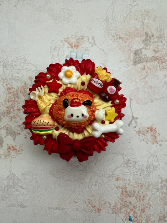 🍔 Pochacco Fast Food Mirror Brush – Handcrafted Kawaii Compact