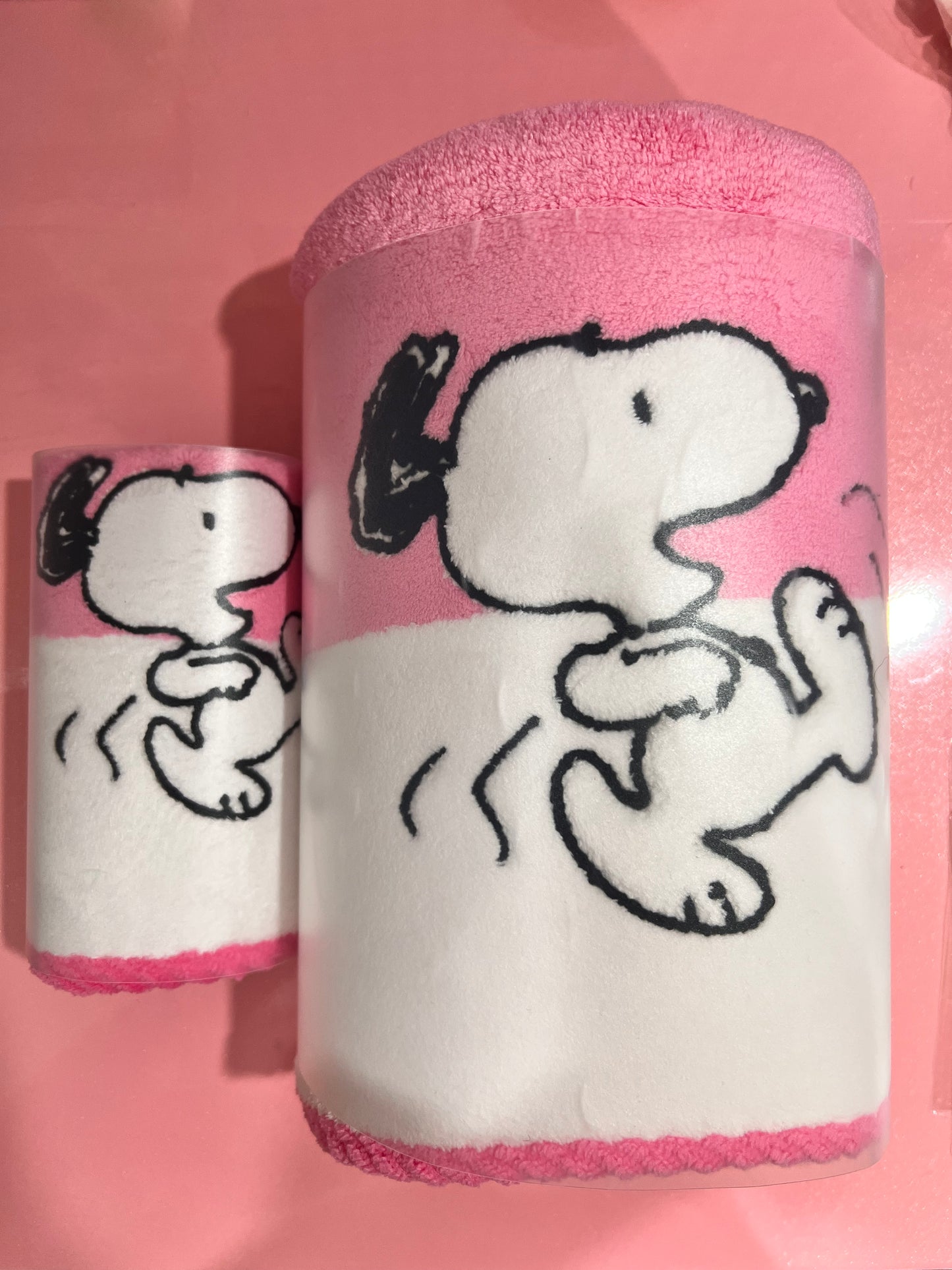 Snoopy & Woodstock Towel Set | Peanuts Bath & Hand Towel Duo