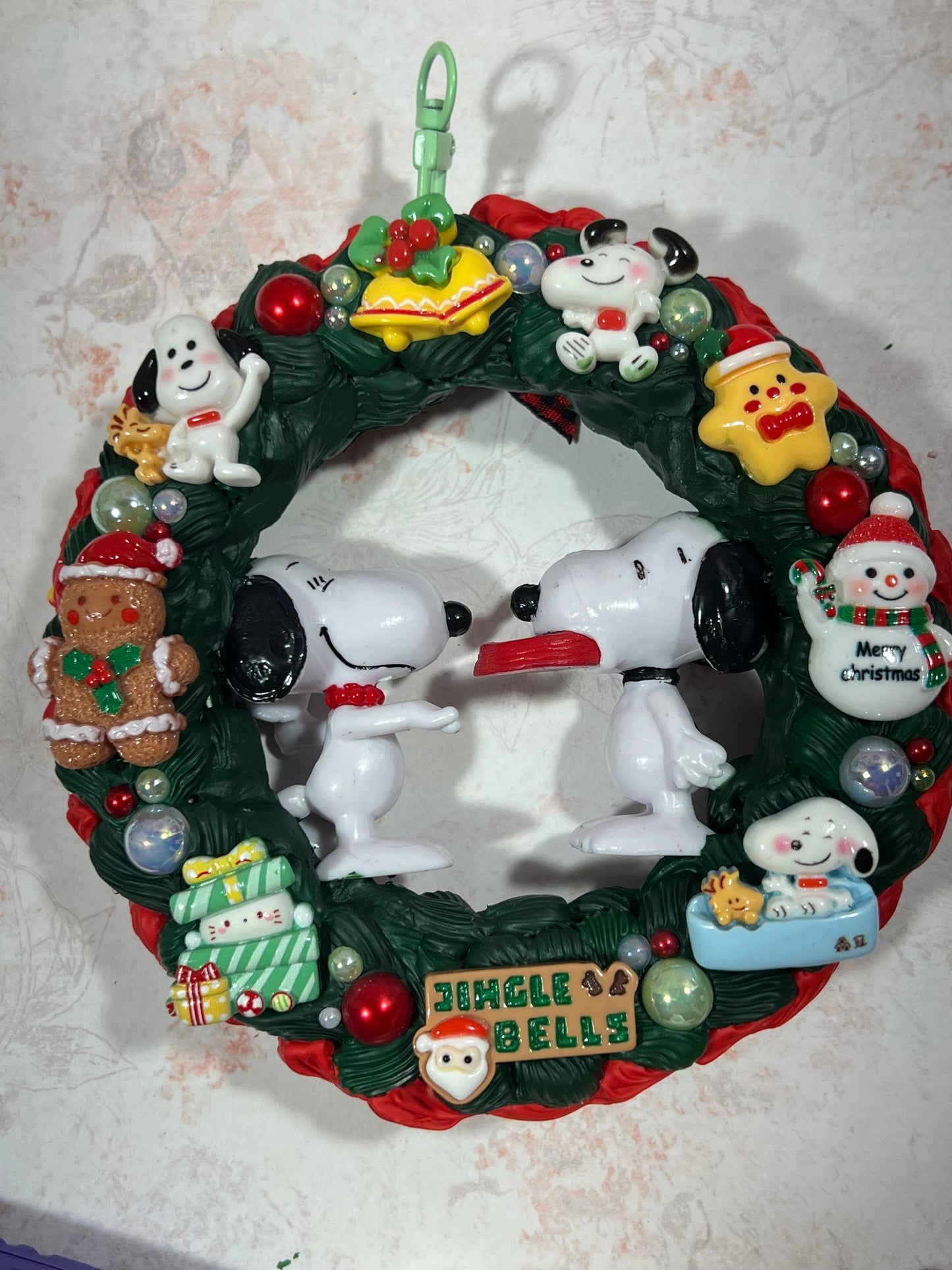 🎄 Snoopy Christmas Decoden Wreath – Handmade Holiday Decor